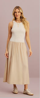 VESTIDO MIX DE TECIDOS